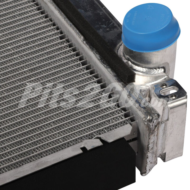 Radiador aluminio para Tractocami&oacute;n, Marca Alliance, compatible con Cascadia image number null